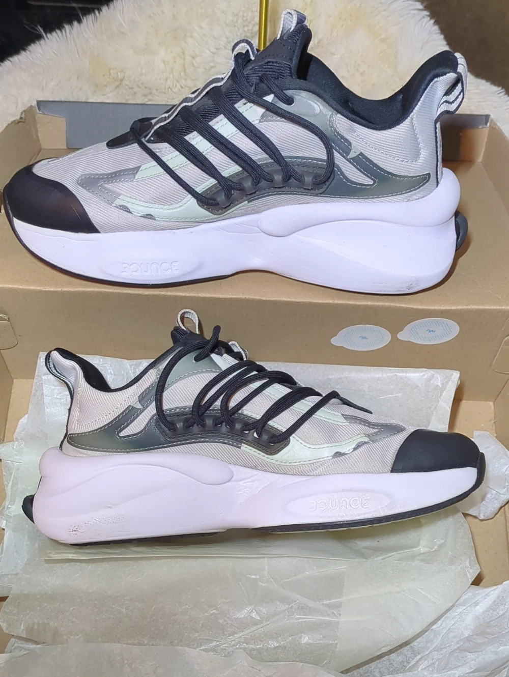 Authentic Adidas Alpha boost V1 Unisex Athletic Sneakers Size 7 NOW ONLY $55